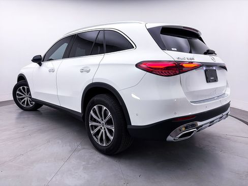 Used 2023 Mercedes-Benz GLC 300 image 3