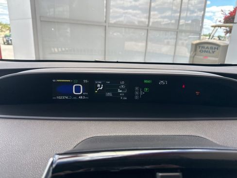 Used 2016 Toyota Prius Two FWD image 20