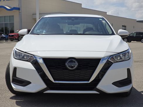 Used 2023 Nissan Sentra SV image 12