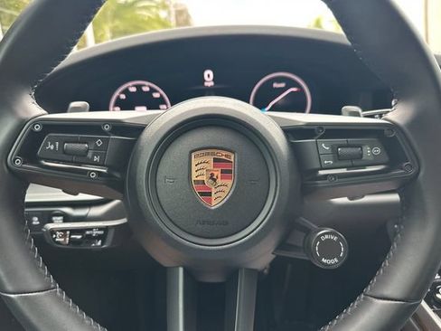 Used 2025 Porsche 911 Carrera S RWD image 22