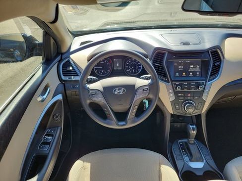 Used 2017 Hyundai Santa Fe Sport image 26