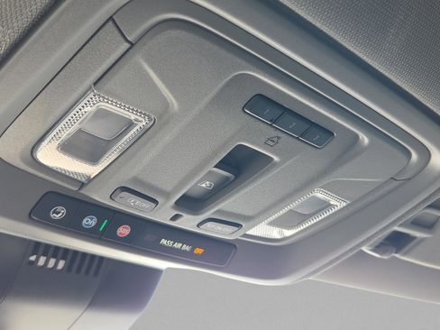 Used 2025 Chevrolet Silverado 1500 LT Trail Boss w/ Convenience Package II image 14