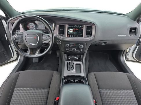Used 2023 Dodge Charger SXT w/ Blacktop Package image 9