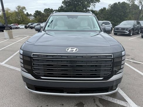 New 2026 Hyundai Palisade Calligraphy image 3