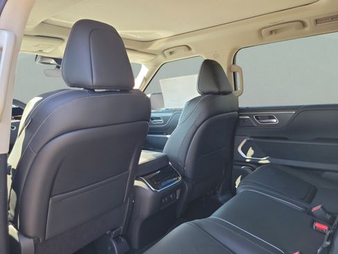 Used 2026 INFINITI QX80 Luxe w/ Cargo Package AWD/4WD image 8