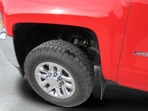 Used 2016 Chevrolet Silverado 2500 LT w/ LT Convenience Package image 43