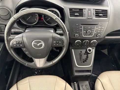Used 2015 MAZDA MAZDA5 Grand Touring FWD image 20