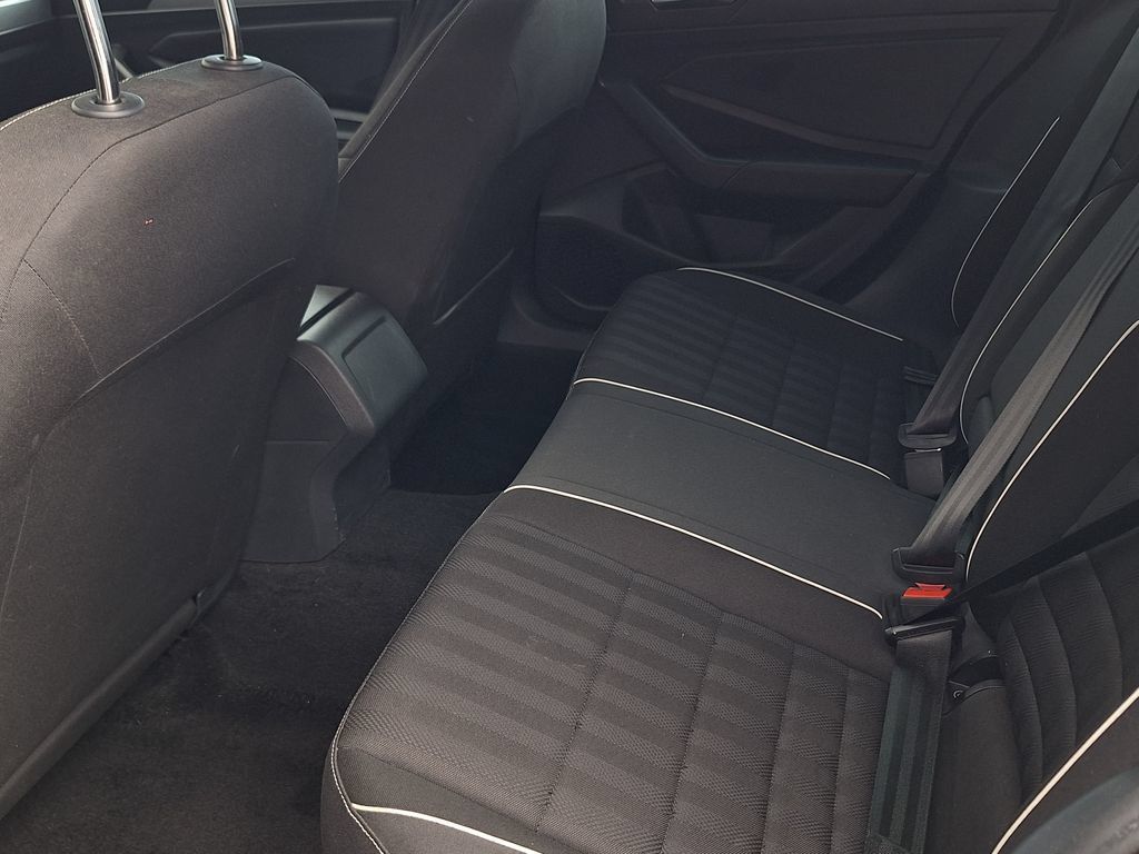 Used 2023 Volkswagen Jetta Sport FWD image 11