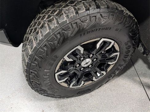 Certified 2024 Chevrolet Silverado 1500 ZR2 w/ Technology Package image 12