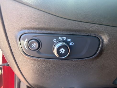 Used 2022 Chevrolet Equinox RS w/ Infotainment Package AWD/4WD image 8