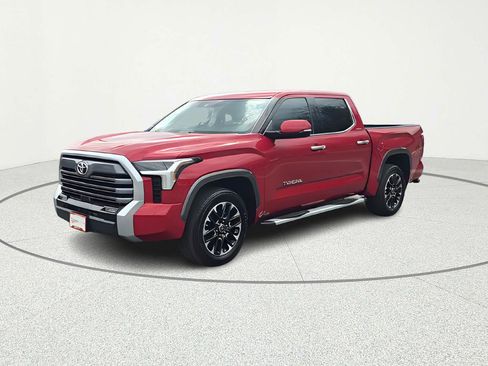 Used 2022 Toyota Tundra Limited w/ Power Package image 2