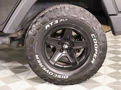 Used 2017 Jeep Wrangler Unlimited Sport w/ Quick Order Package 24S image 16