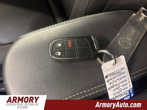 Used 2023 Jeep Renegade Latitude image 22