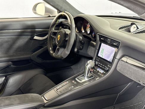 Used 2019 Porsche 911 GT3 RS image 27