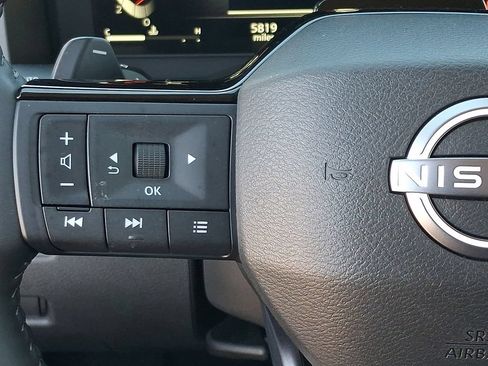 Certified 2025 Nissan Rogue SL w/ Tech Package AWD/4WD image 22