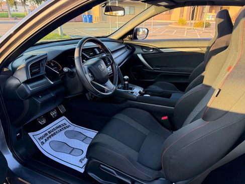 Used 2018 Honda Civic Si image 13