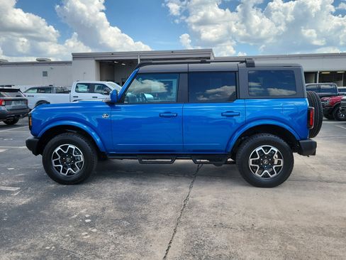 Used 2024 Ford Bronco Outer Banks AWD/4WD image 6
