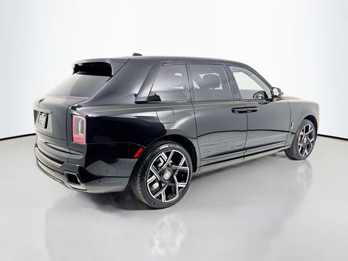 Certified 2026 Rolls-Royce Cullinan Black Badge AWD/4WD image 8