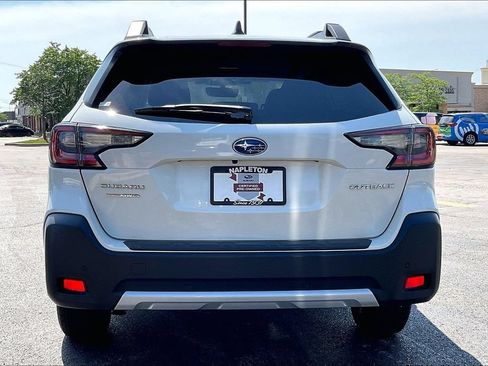 Certified 2024 Subaru Outback Limited AWD/4WD image 3