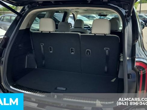 Used 2025 Kia Telluride SX Prestige AWD/4WD image 8