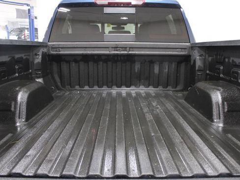 Used 2021 Chevrolet Silverado 1500 LTZ w/ Z71 Off-Road Package image 14