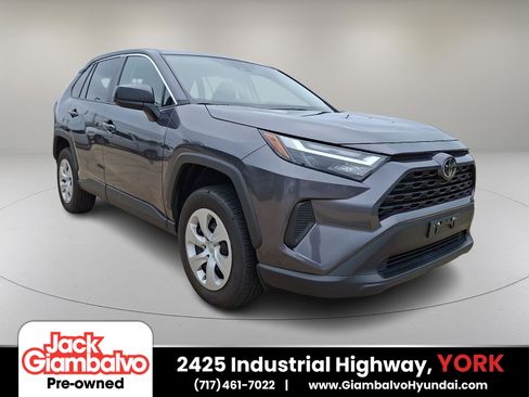 Used 2024 Toyota RAV4 LE AWD/4WD image 1
