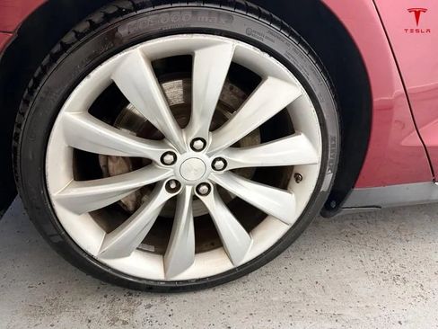 Used 2012 Tesla Model S Signature Performance RWD image 31