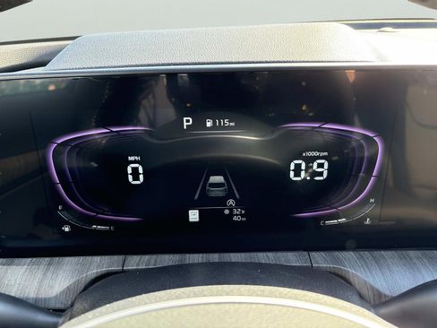 New 2025 Kia Telluride EX image 31