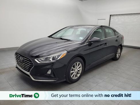 Used 2018 Hyundai Sonata SE image 1