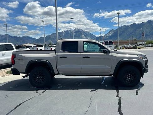 New 2026 Chevrolet Colorado Trail Boss AWD/4WD image 8