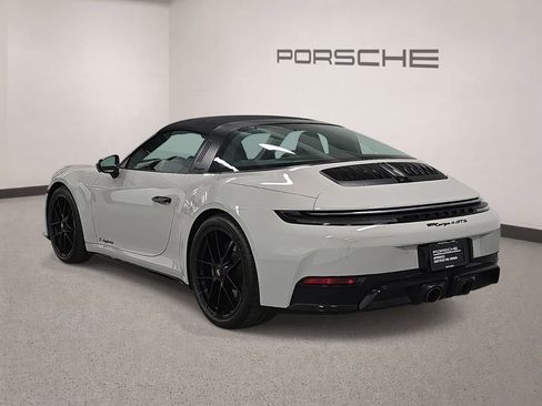 Certified 2026 Porsche 911 Targa 4 GTS AWD/4WD image 3