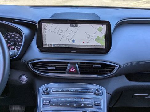 Used 2023 Hyundai Santa Fe SEL image 19