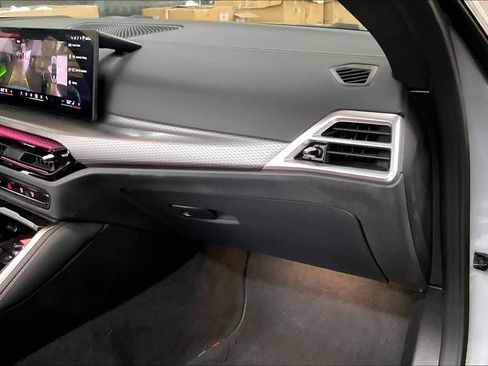 Used 2025 BMW 440i xDrive Convertible w/ Premium Package image 18