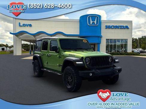Used 2025 Jeep Wrangler Willys image 1