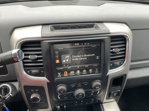 Used 2017 RAM 2500 SLT w/ Snow Chief Group AWD/4WD image 18