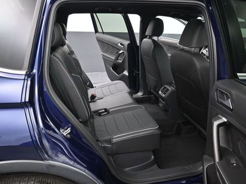 Used 2024 Volkswagen Tiguan SEL R-Line w/ MDO Package, Two-Row AWD/4WD image 35