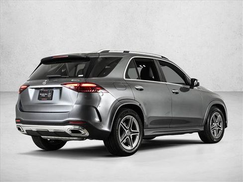Certified 2026 Mercedes-Benz GLE 450 4MATIC w/ 3rd Row Seat Package image 5