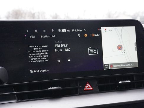 Used 2023 Kia Sportage EX image 38