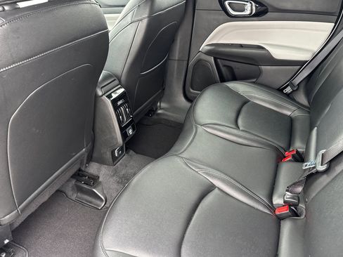 Used 2025 Jeep Compass Limited AWD/4WD image 25