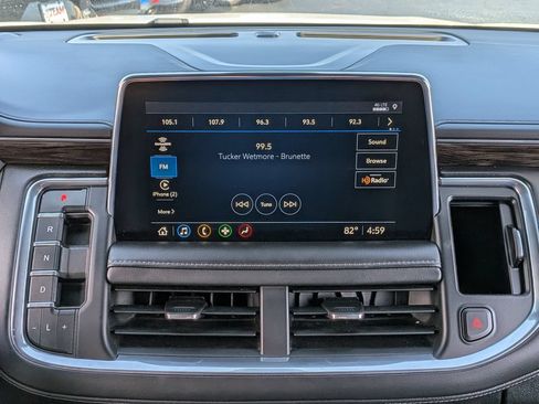 Used 2021 Chevrolet Tahoe LT w/ LT Signature Package AWD/4WD image 31