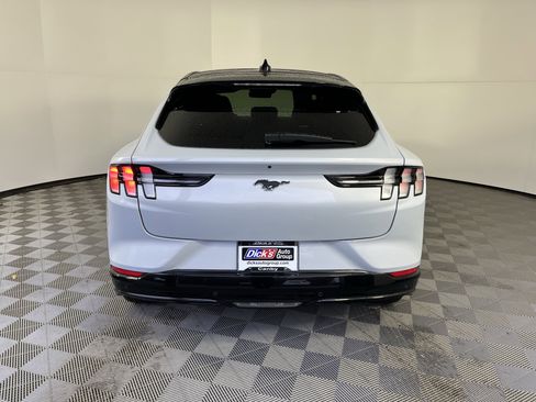 Used 2022 Ford Mustang Mach-E Premium image 4