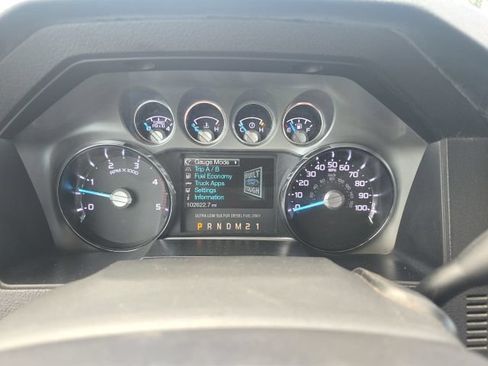 Used 2016 Ford F250 Lariat w/ Lariat Ultimate Package AWD/4WD image 13