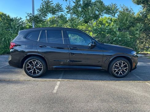 Used 2024 BMW X3 xDrive30i w/ M Sport Package AWD/4WD image 2