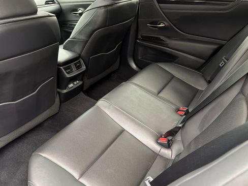 Used 2021 Lexus ES 350 w/ Premium Package image 26