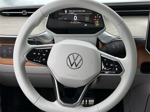 New 2025 Volkswagen ID. Buzz Pro S Plus image 11