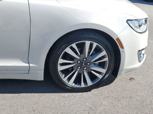 Used 2020 Lincoln MKZ Reserve w/ Elements Package FWD image 6