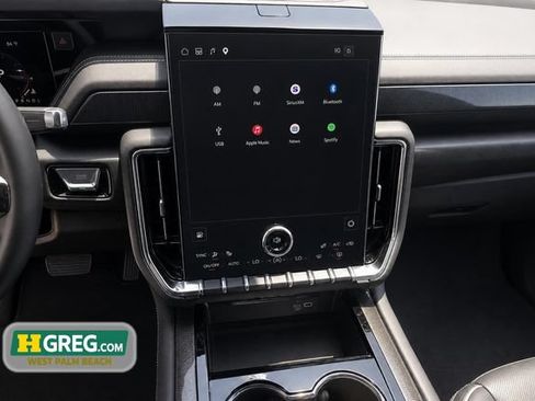 Used 2025 GMC Yukon XL Elevation RWD image 13
