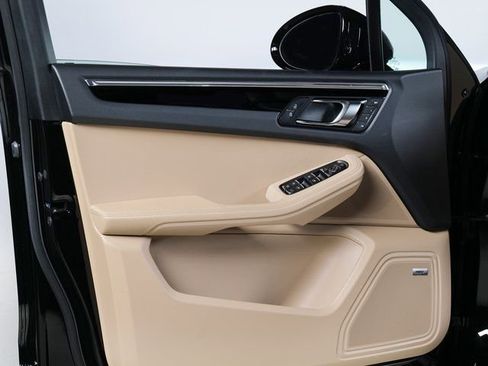 New 2026 Porsche Macan S image 28