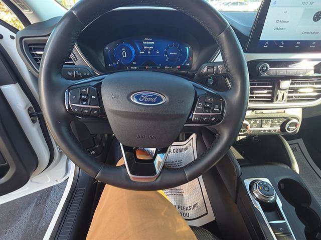 Used 2021 Ford Escape SEL w/ Technology Package AWD/4WD image 23