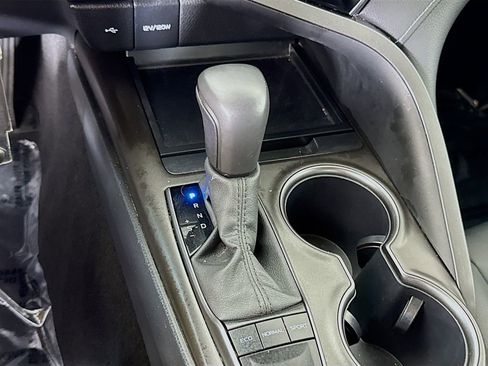Certified 2024 Toyota Camry SE image 10